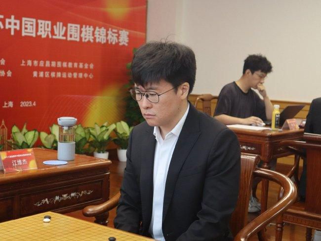 精品成人久久