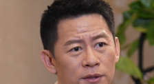 黑人强开小娟嫩苞